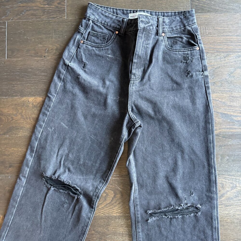 REFUGE DENIM BLACK RIPPED JEANS
